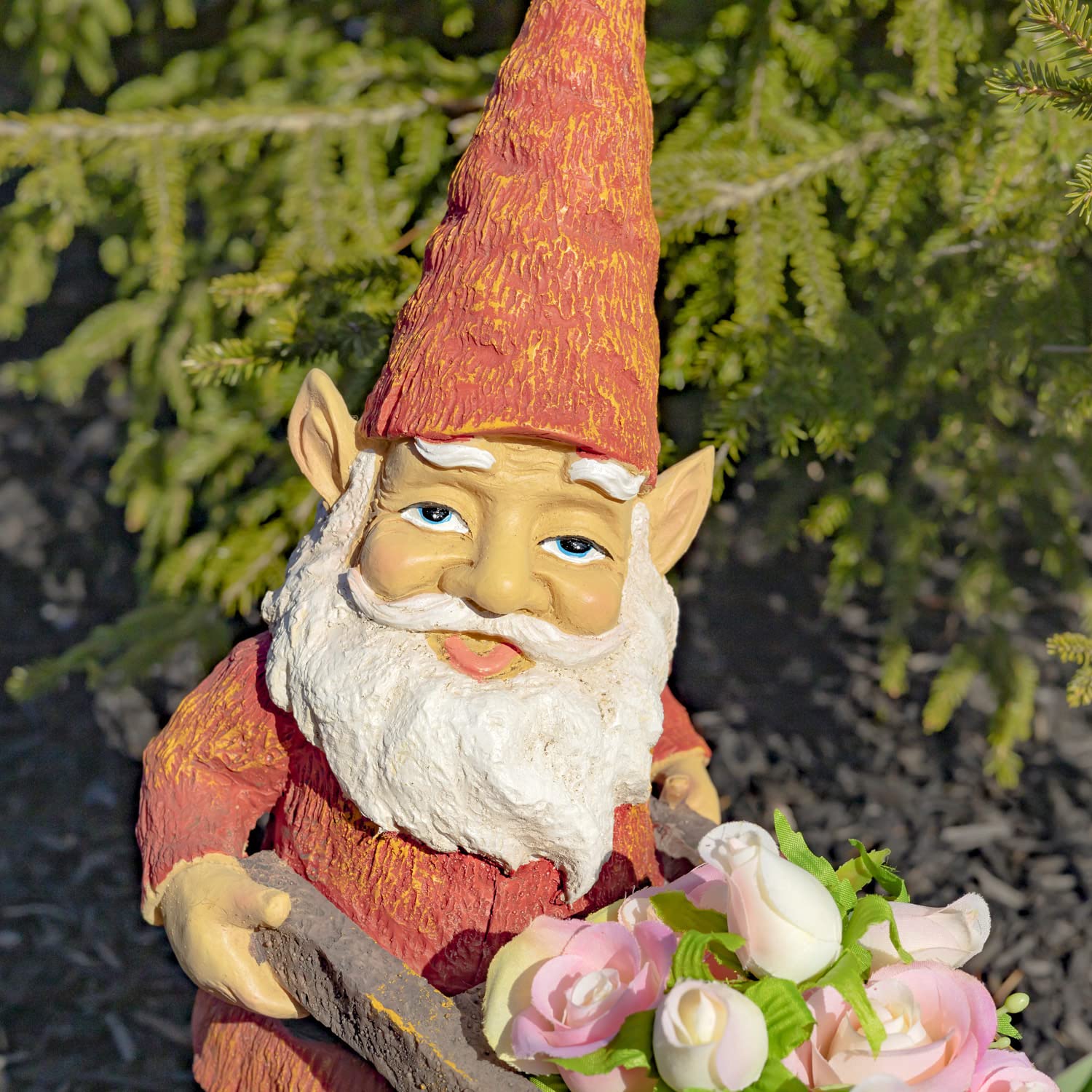 Amazon.com: Zaer Ltd. Classic Spring Gnome Garden Statue in